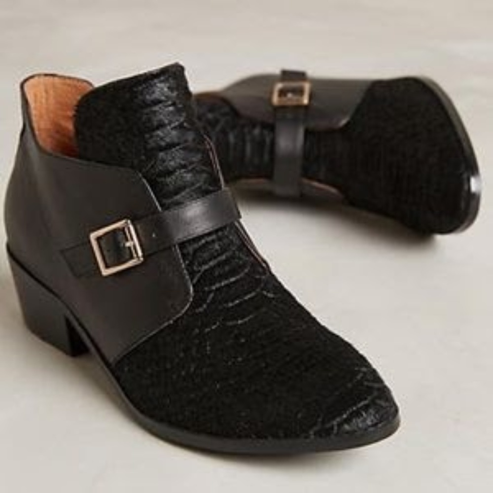 Yosi Samra 'Delancey' Black Ankle Booties